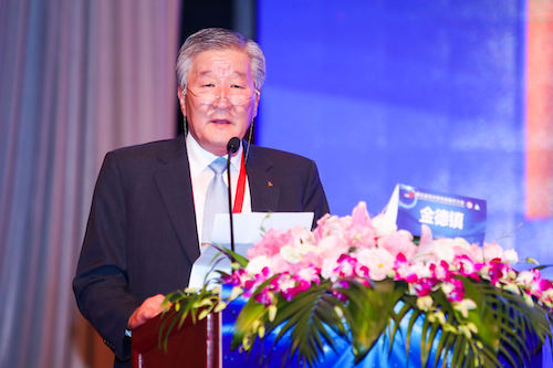 Kim Deok-jin, president of the Korean Association of Chronic Medicine